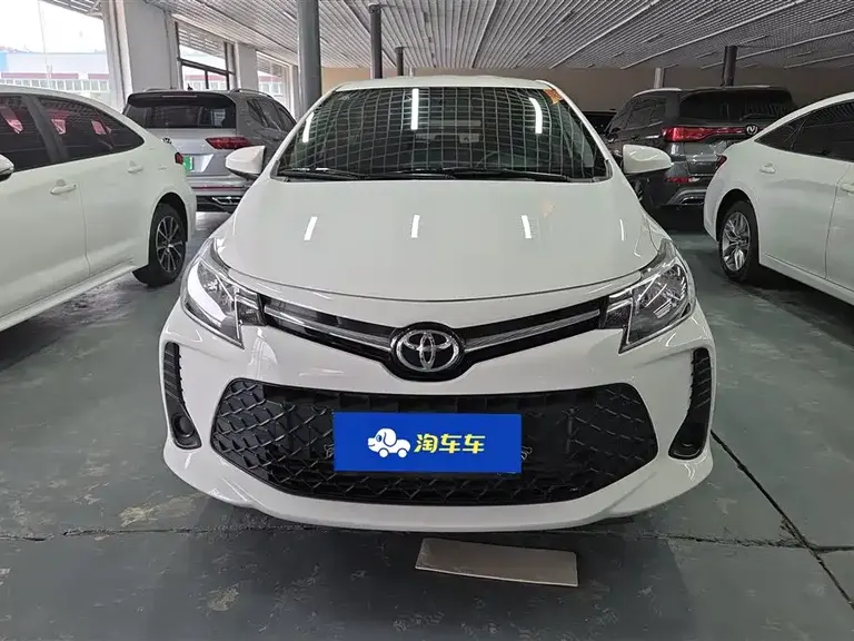 Toyota Vios FS 1.5 L CVT Sharp Speed