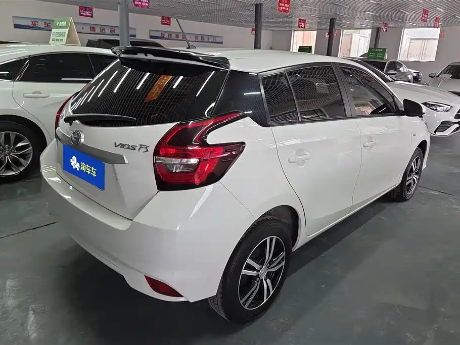 Vios FS 1.5 L CVT Sharp Speed