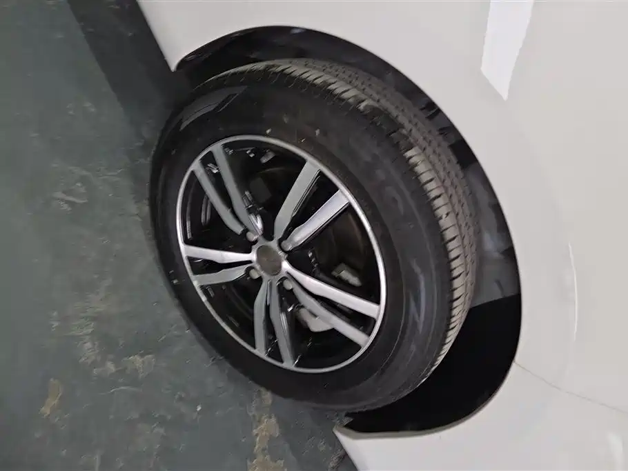Vios FS 1.5 L CVT Sharp Speed