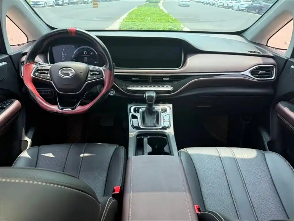 GAC Trumpchi M6 PRO 270 T DCT Premium