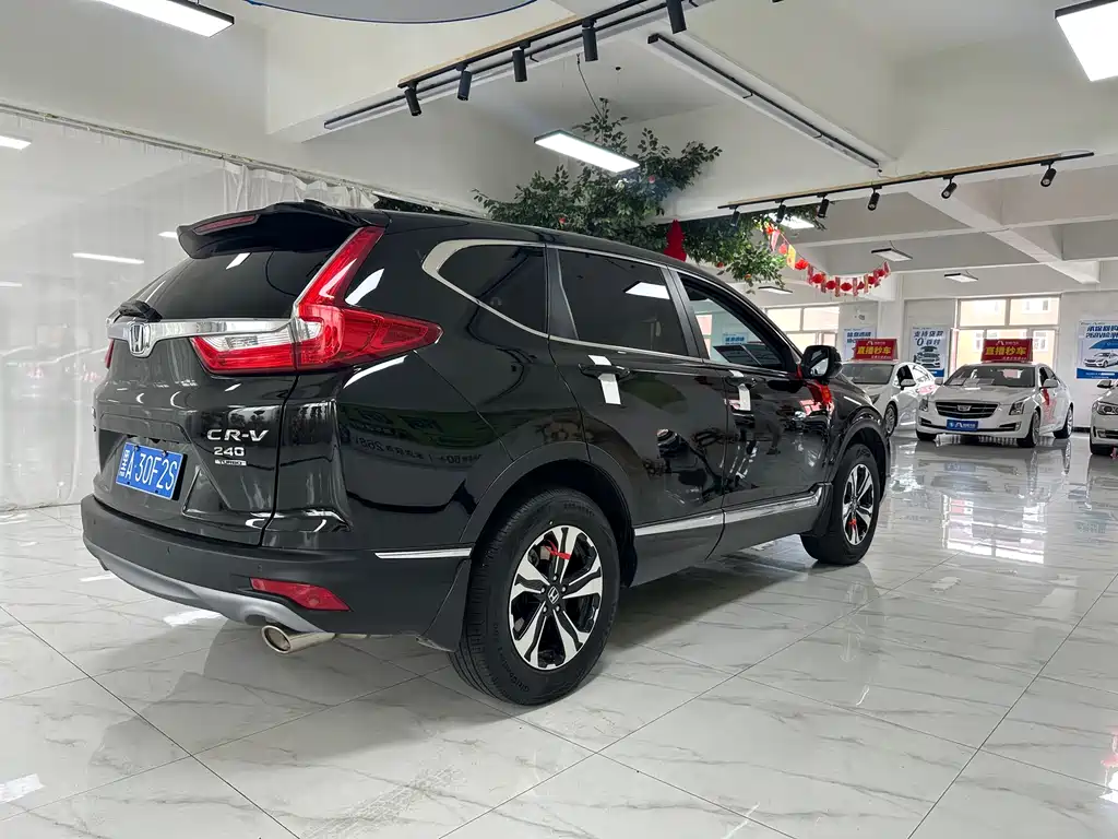 Honda CR-V 240 TURBO CVT 4 WD Luxury CN-V