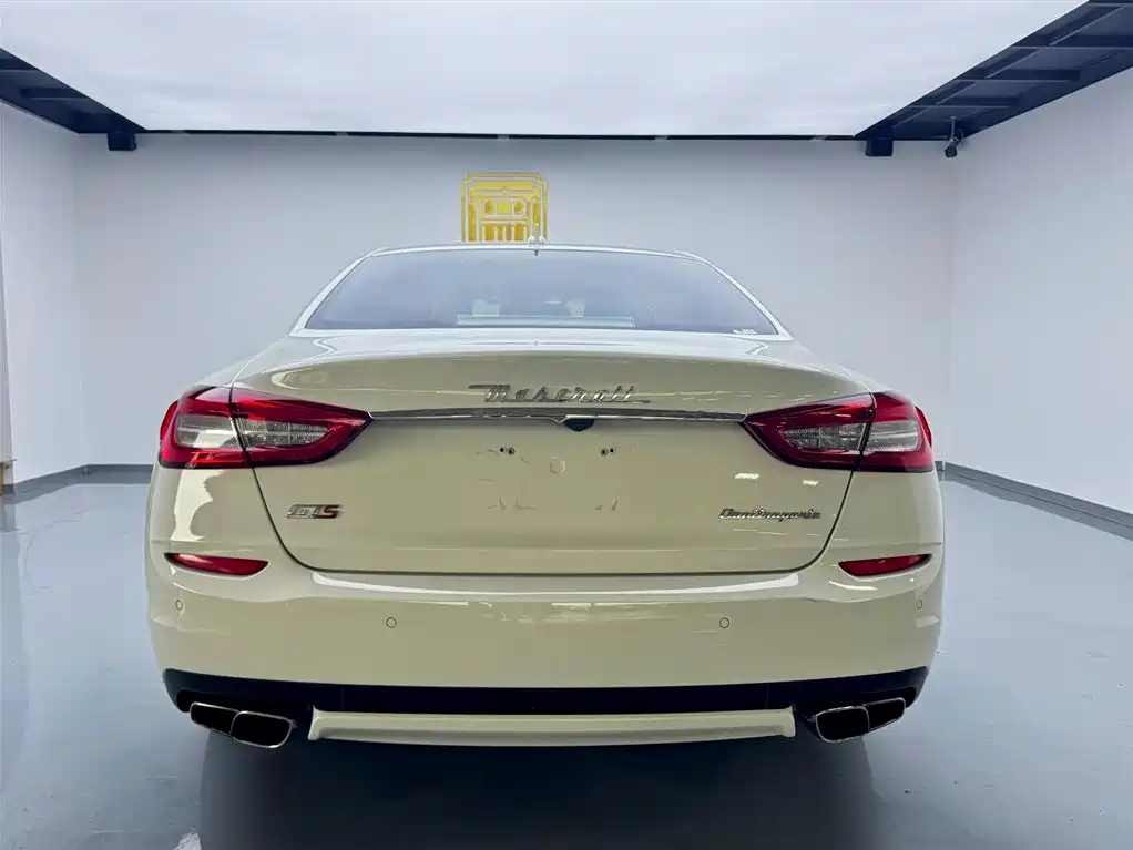 Quattroporte 3.8 T Standard