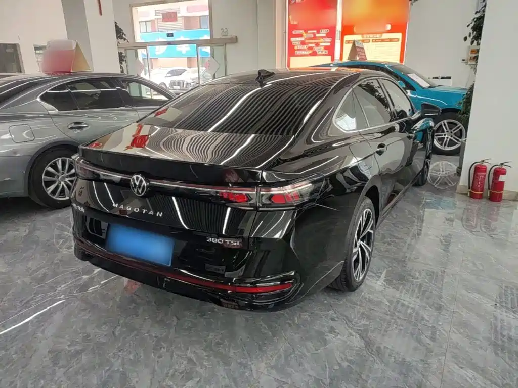 Magotan 迈腾 2024款 380 TSI DSG尊贵版