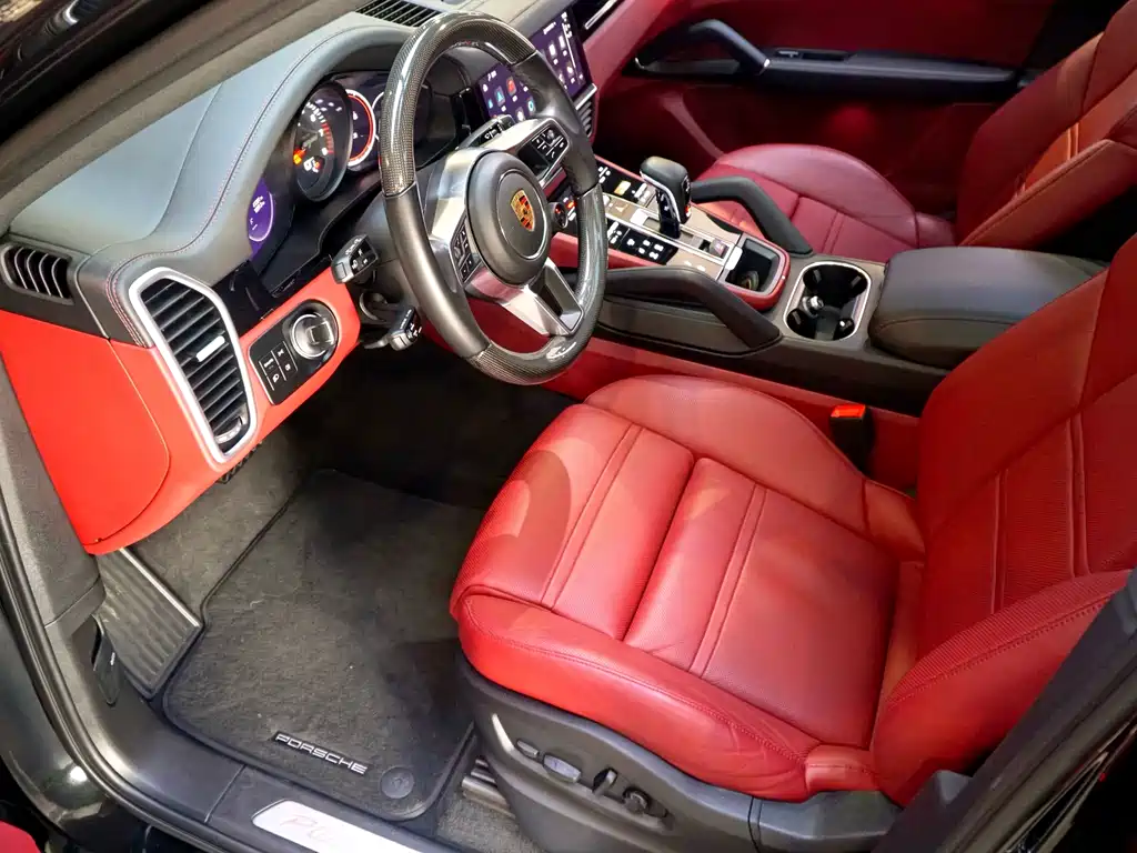 Cayenne Cayenne Coupé 3.0 T Platinum
