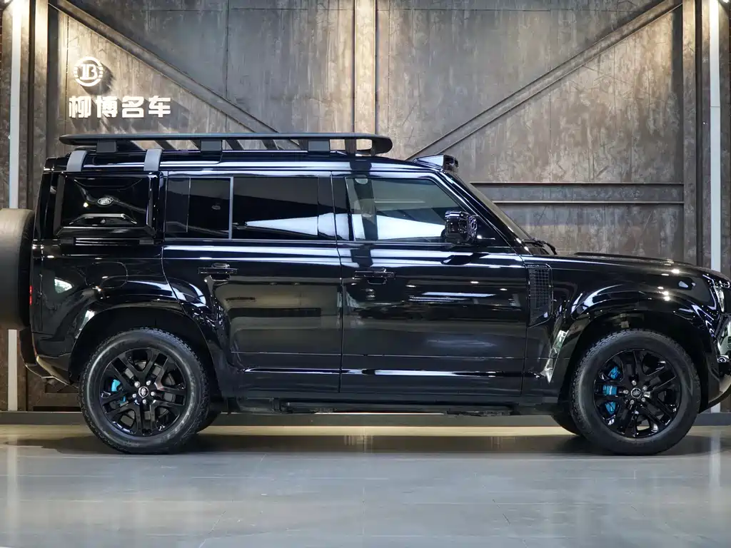 Land Rover Defender Facelift 110 3.0 T P400 Dark Special Edition