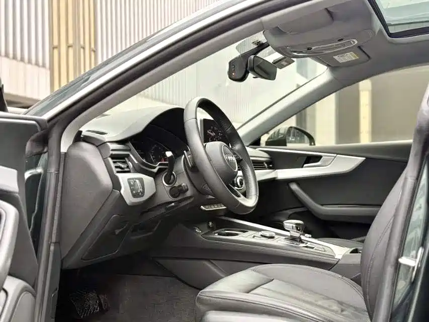 Audi A5 (Import) Sportback 40 TFSI Fashion