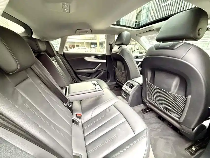Audi A5 (Import) Sportback 40 TFSI Fashion