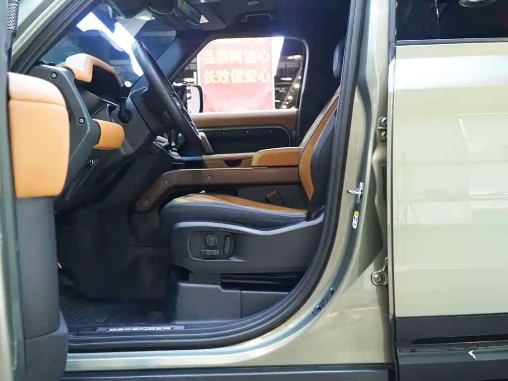 Land Rover Defender 110 3.0 T P400 X