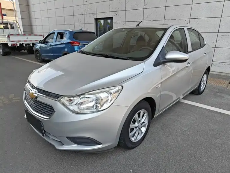 Chevrolet Sail Sail 3 1.3 L Manual Ideal Sunroof