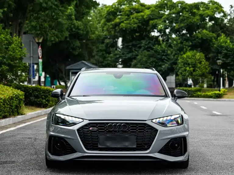 Audi RS 4 奥迪RS 4 2021款 RS4 Avant 暗金版