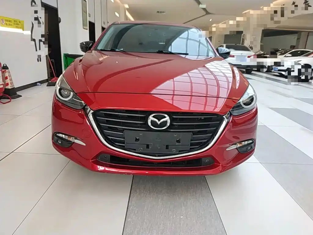 Mazda 3 Axela Sedan 1.5 L Auto Luxury CN-V