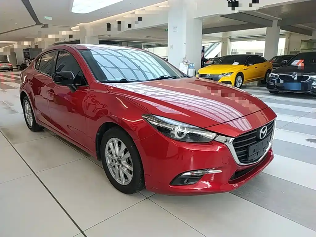Mazda 3 Axela Sedan 1.5 L Auto Luxury CN-V