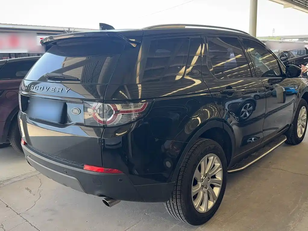 Discovery Sport 2.0 T SE