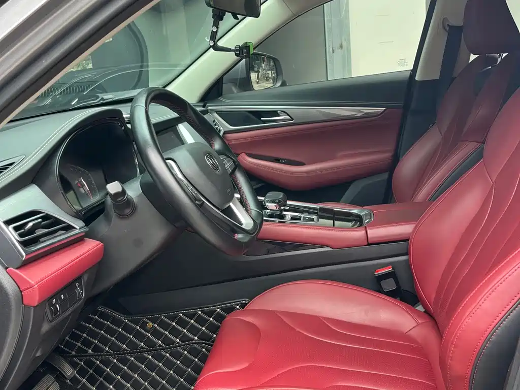 Changan CS85 Coupe 1.5 T DCT Luxury