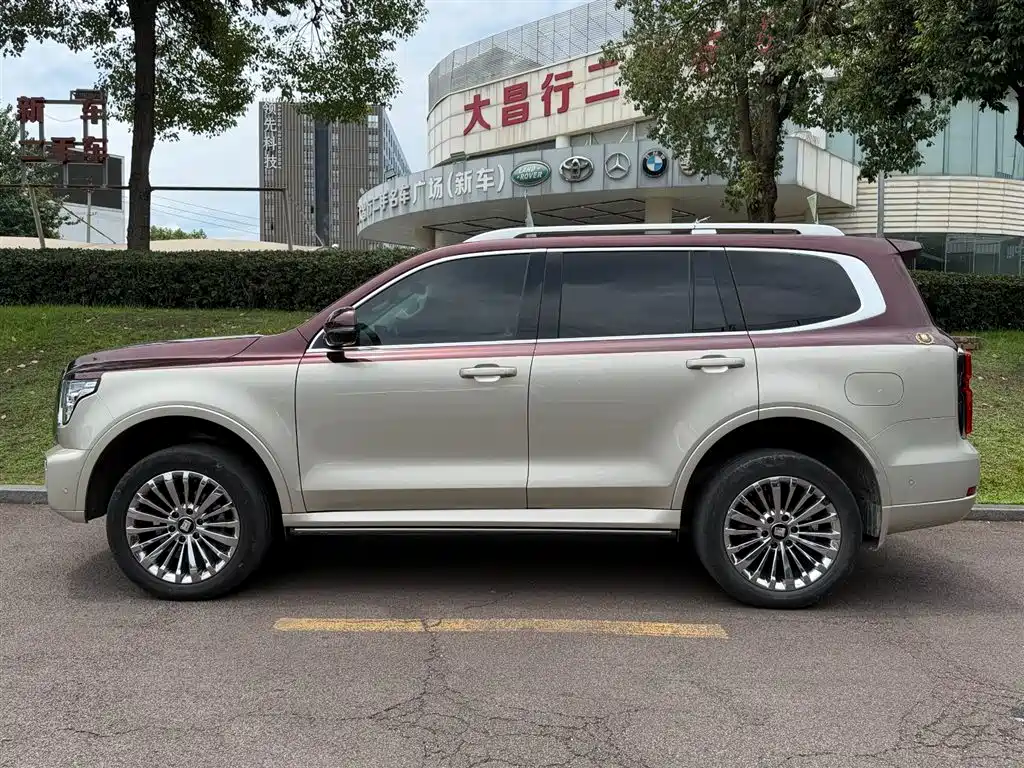 Tank 500 3.0 T Business Realm 5-seat