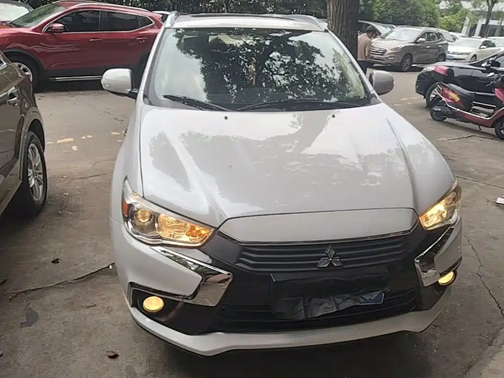 ASX 2.0 L CVT 2 WD Premium