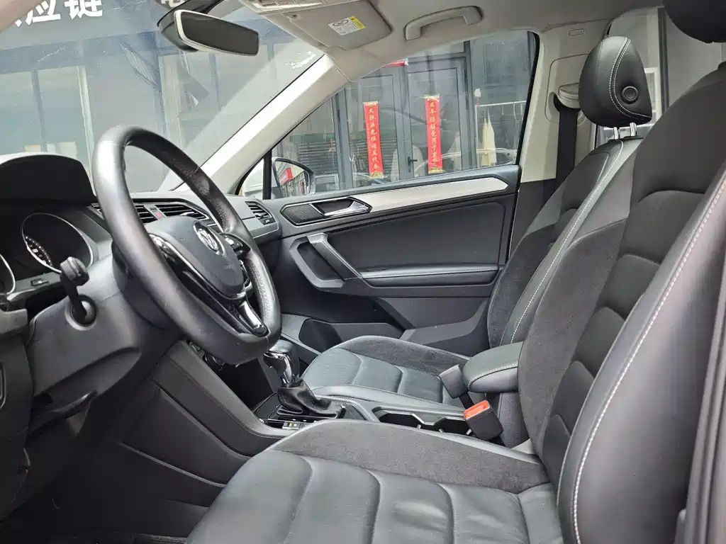Tiguan L 330 TSI Auto 2 WD Luxury