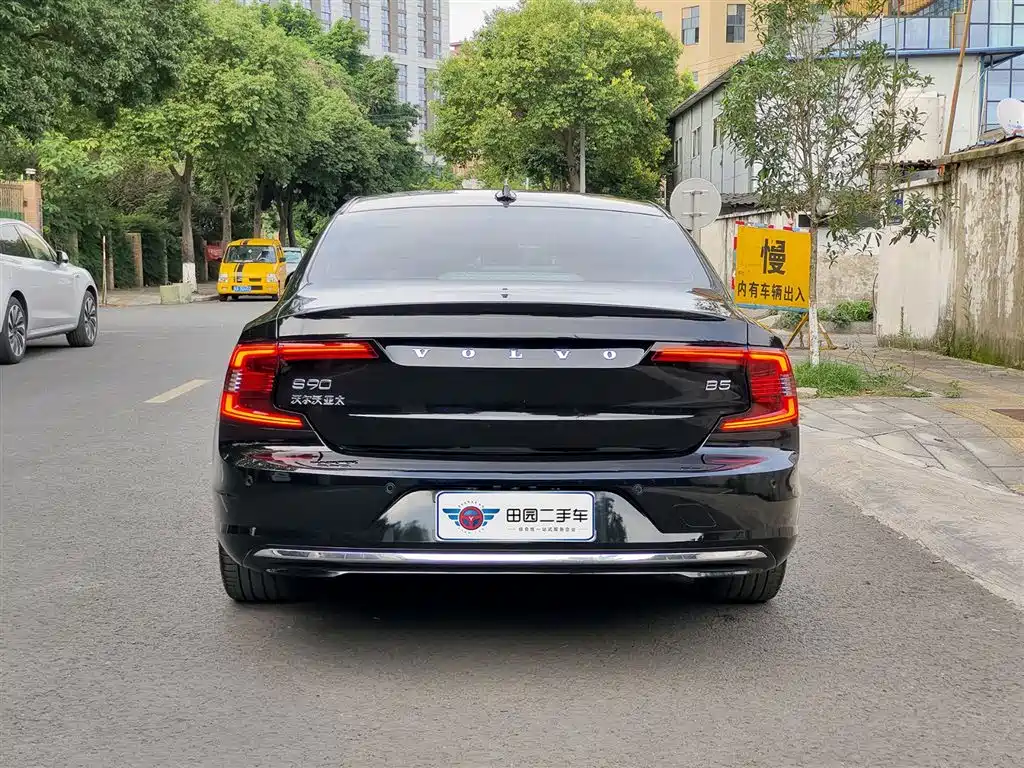 Volvo S90 B5 Smart Vision Luxury