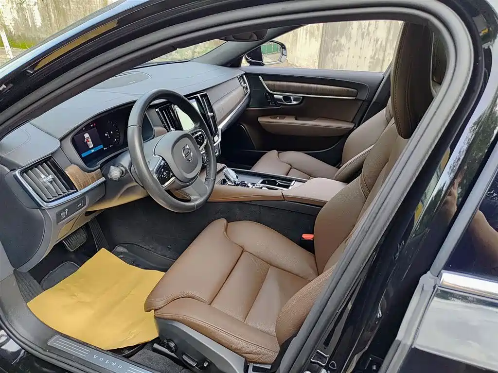 Volvo S90 B5 Smart Vision Luxury