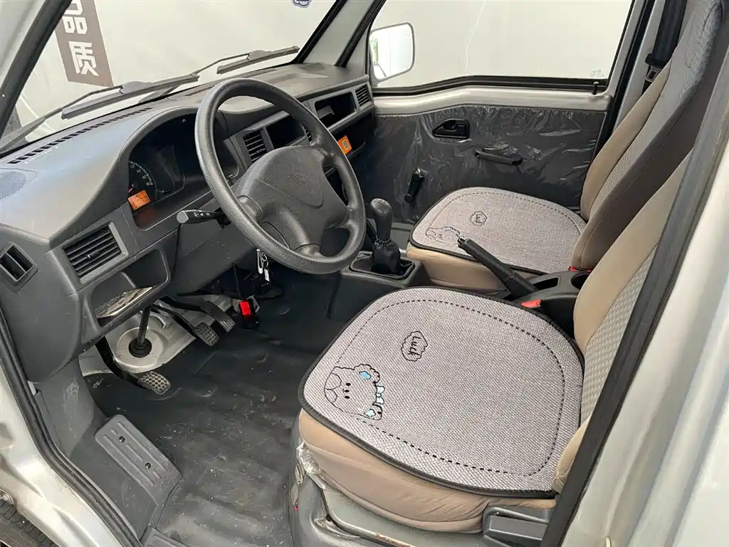 Wuling Zhiguang Mini Truck 1.2 L Single Cab LSI