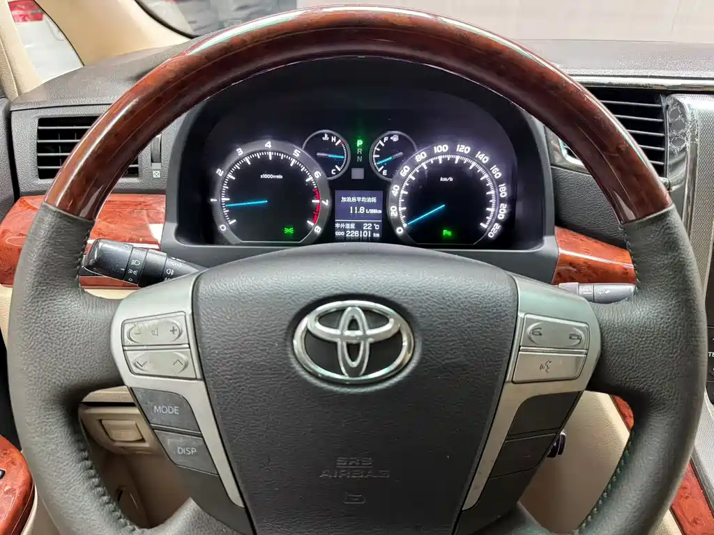 Alphard 3.5 L Luxury