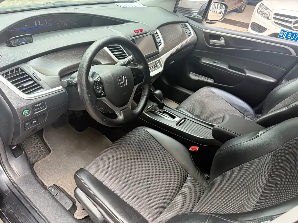 Jade 1.8 L Auto Comfort 5-seat