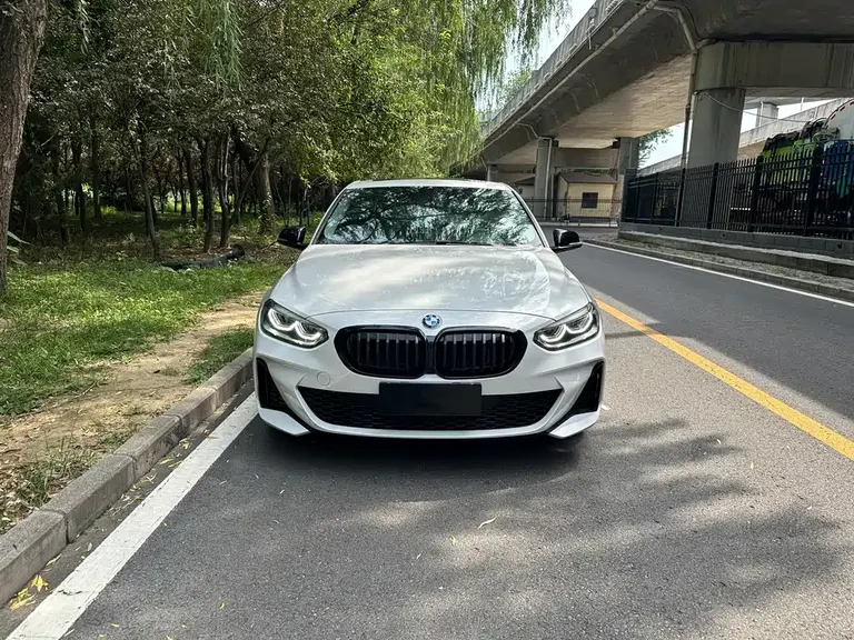 BMW 1 Series 125 i M Sport Night