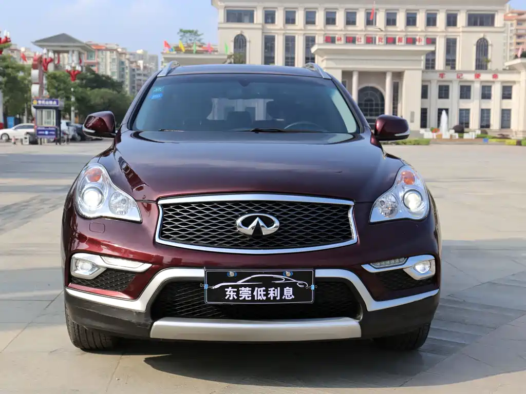 Infiniti QX50 2.5 L Comfort