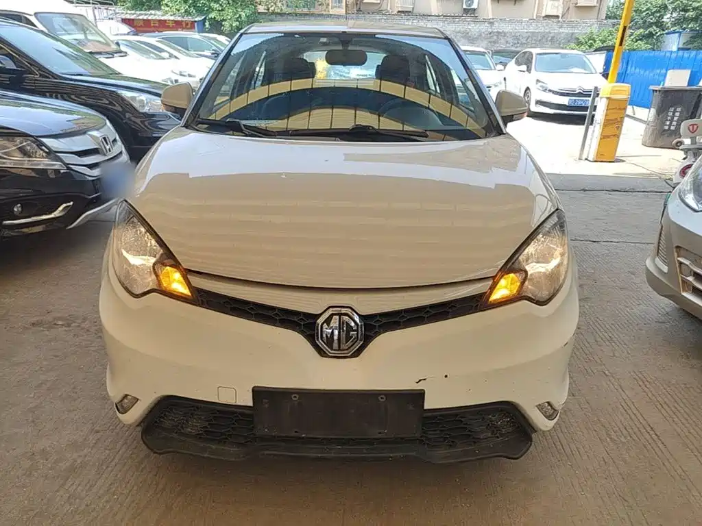 MG 3 1.5 L AMT Elite