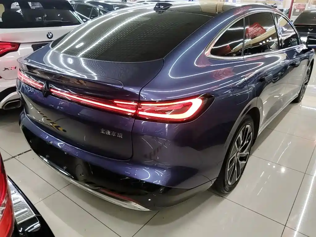 Baojun Xiangjing PHEV 140 km Luxury