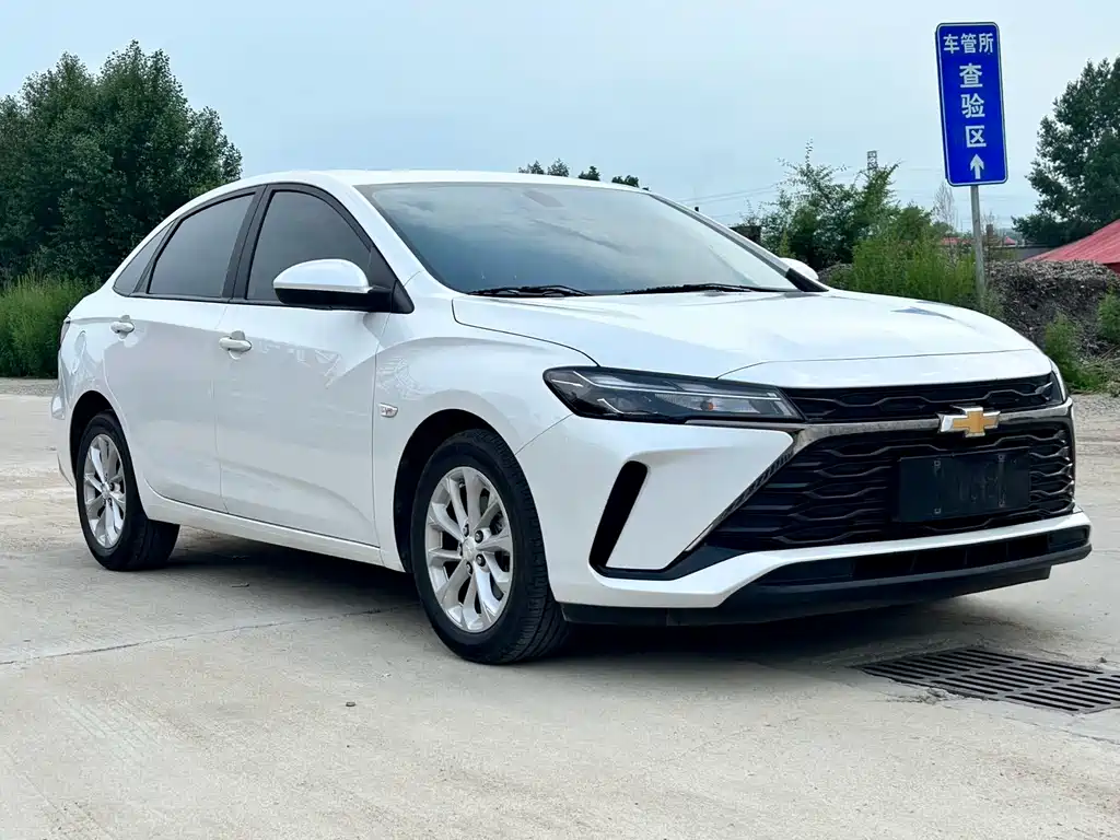 Monza 1.5 L DCT Joy