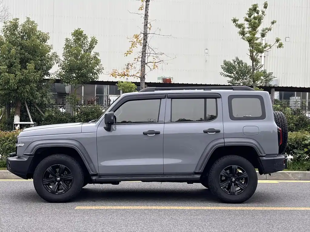 Tank 300 Offroad 2.0 T Conqueror