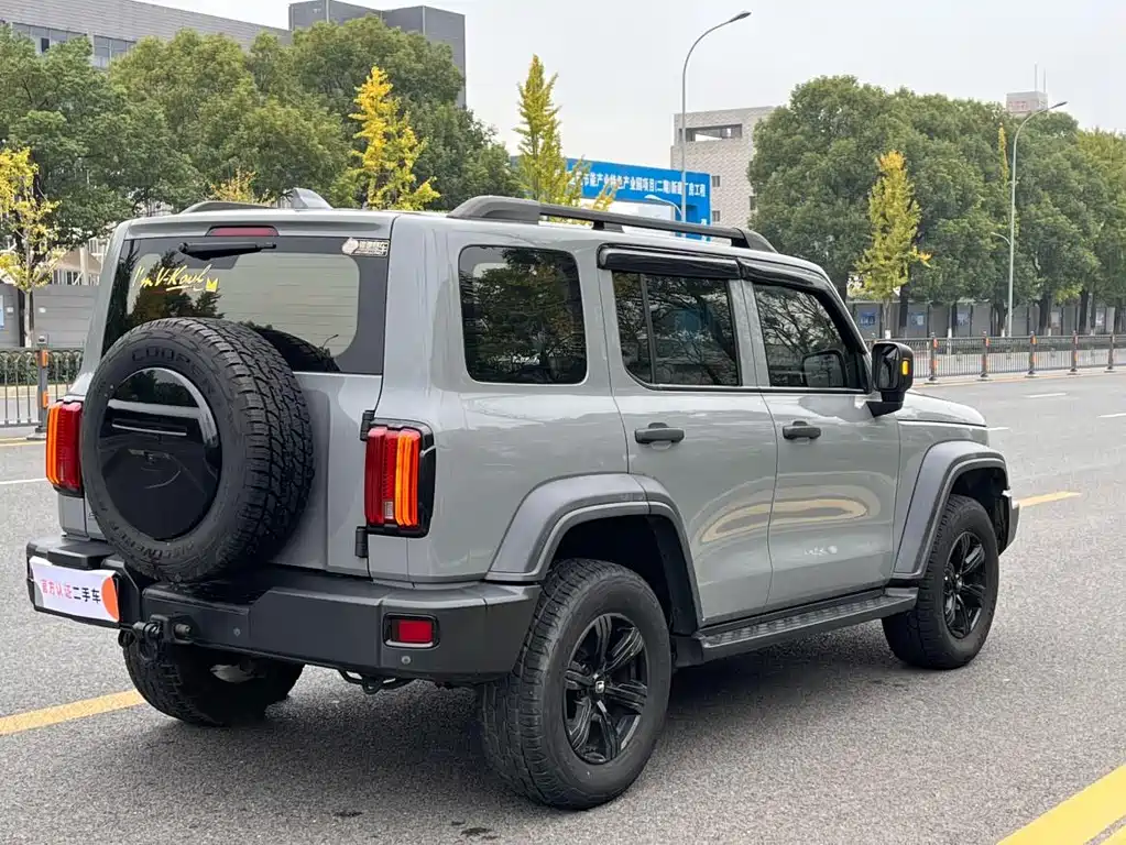 Tank 300 Offroad 2.0 T Conqueror