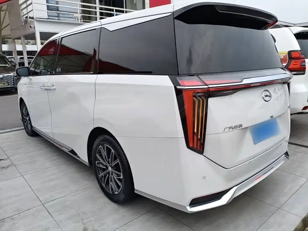 GAC Trumpchi M8 Master Series 400 T Supreme