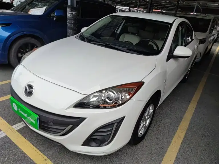 Mazda 3 Star 马自达3星骋 2015款 三厢 1.6 L 自动舒适型