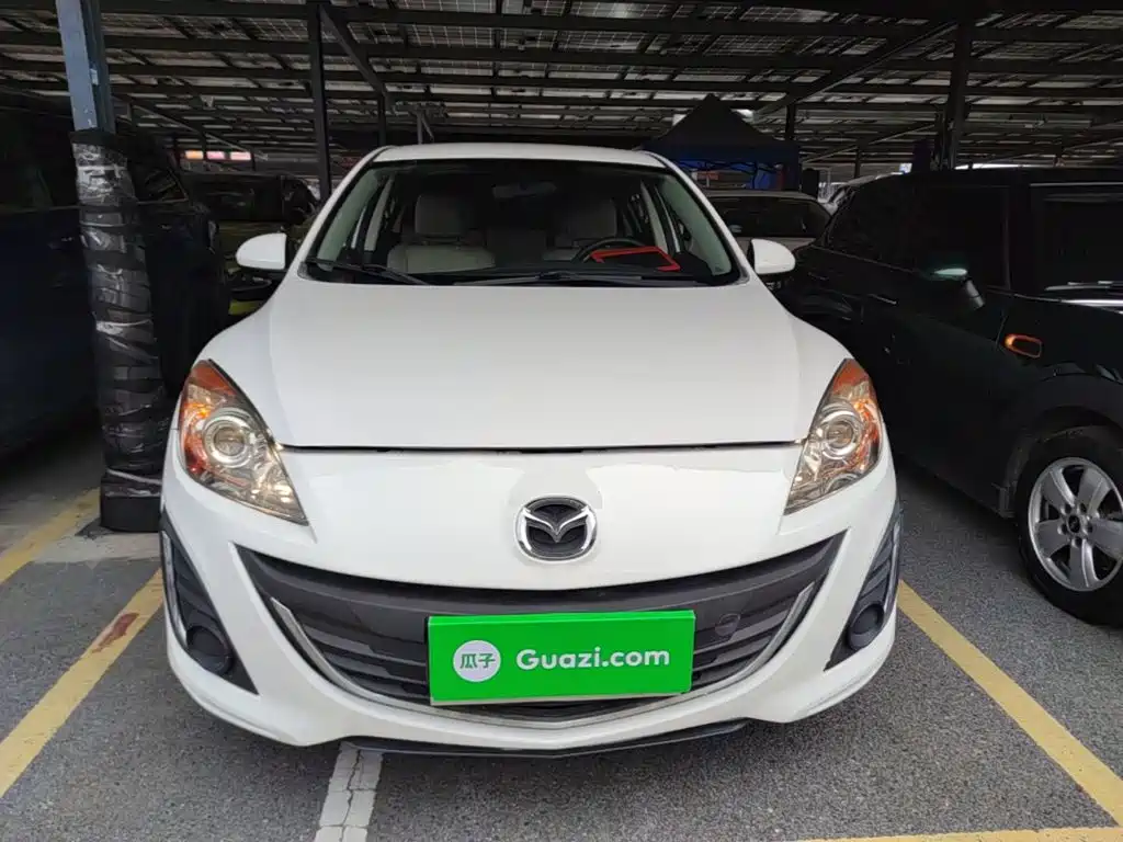 Mazda 3 Star 马自达3星骋 2015款 三厢 1.6 L 自动舒适型