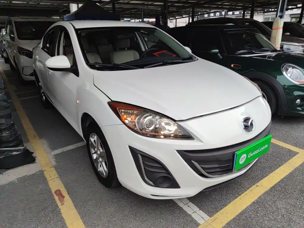 Mazda 3 Star 马自达3星骋 2015款 三厢 1.6 L 自动舒适型