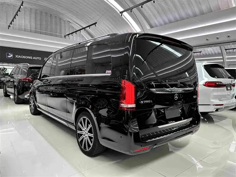 Mercedes-Benz V-Class V 260 L LWB Range Luxury
