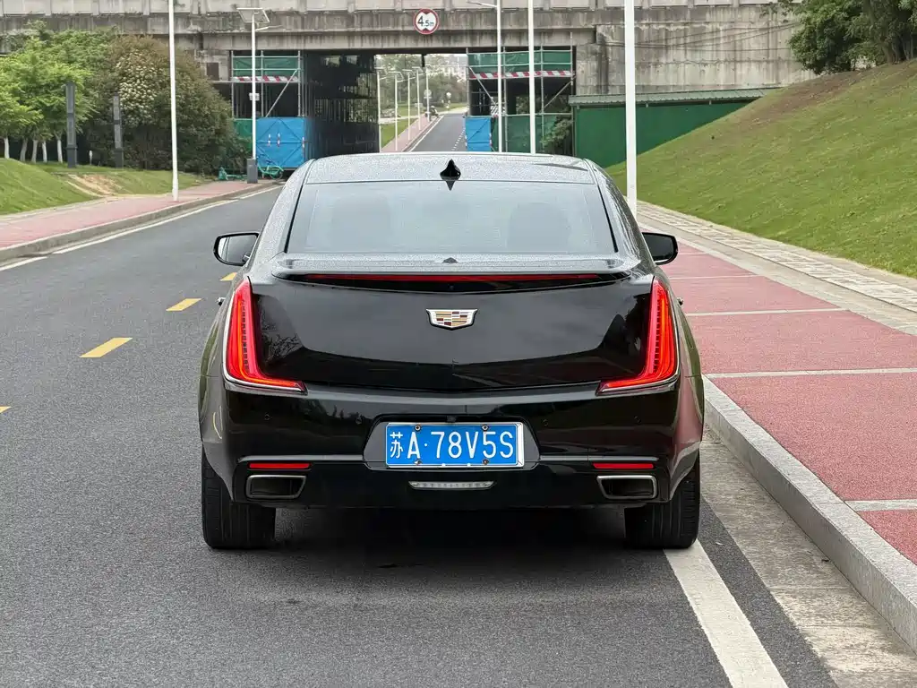 Cadillac XTS 28 T Elite