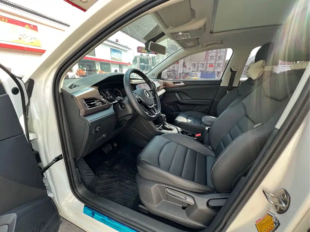 Tharu 280 TSI 2 WD Comfort
