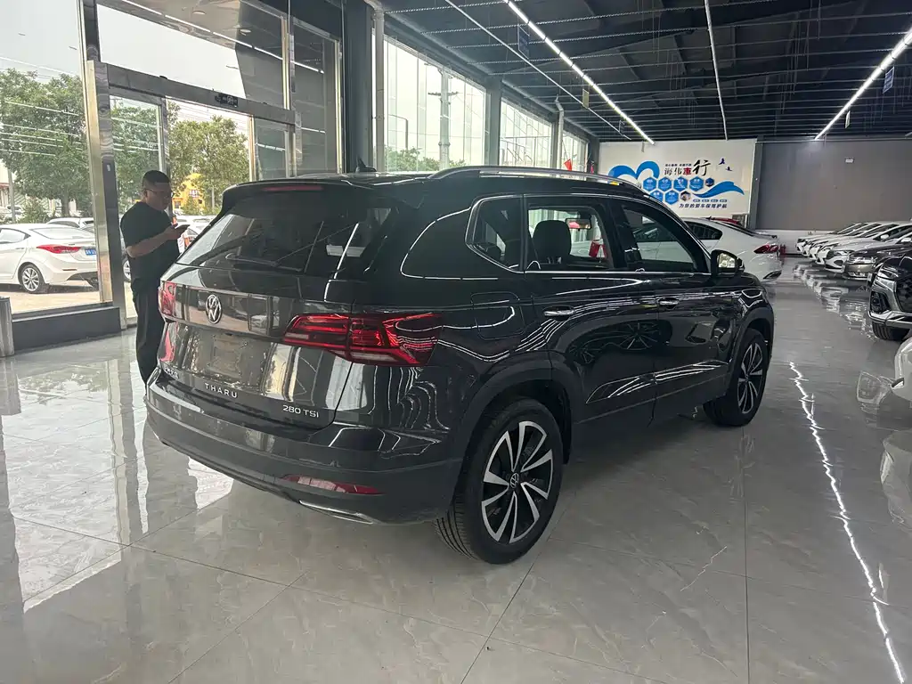 Tharu 280 TSI 2 WD Luxury