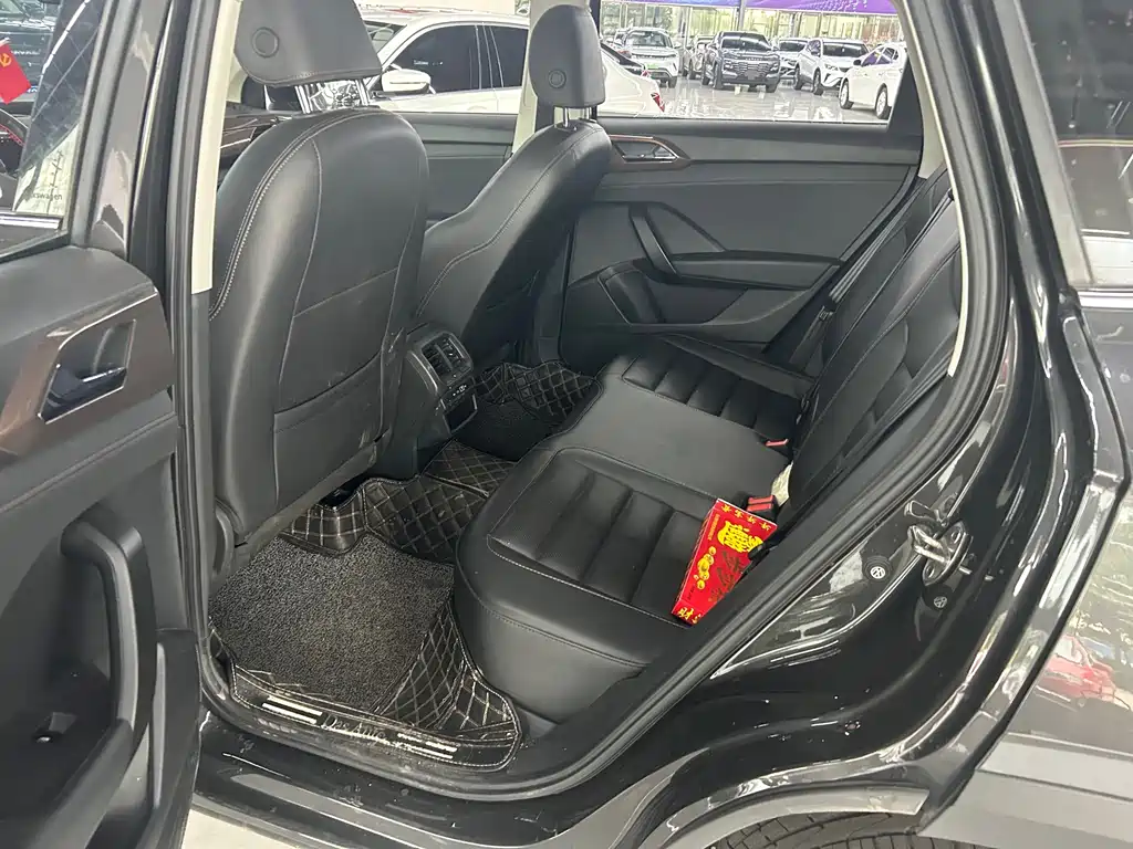 Tharu 280 TSI 2 WD Luxury