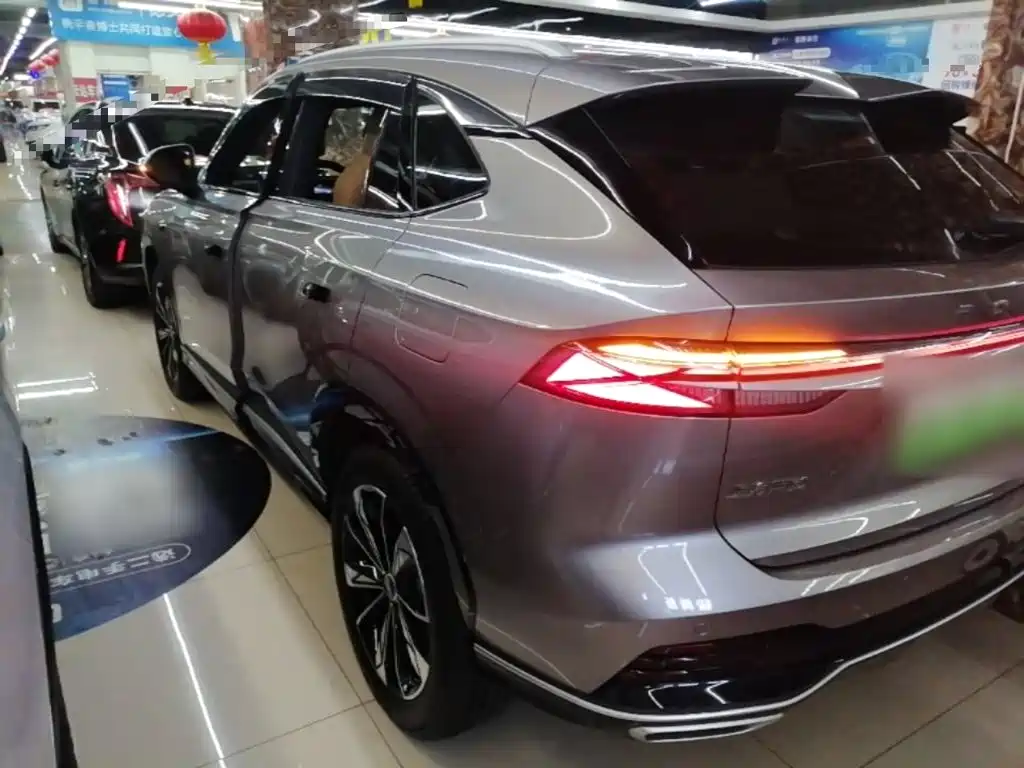 Roewe RX5 NEV eRX5 Super Hybrid Superior