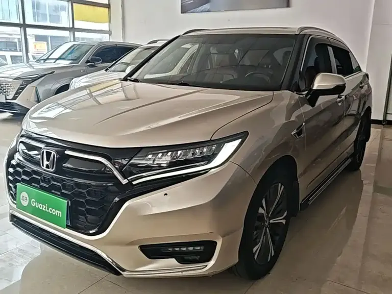 Honda UR-V 370 TURBO 4 WD Premium