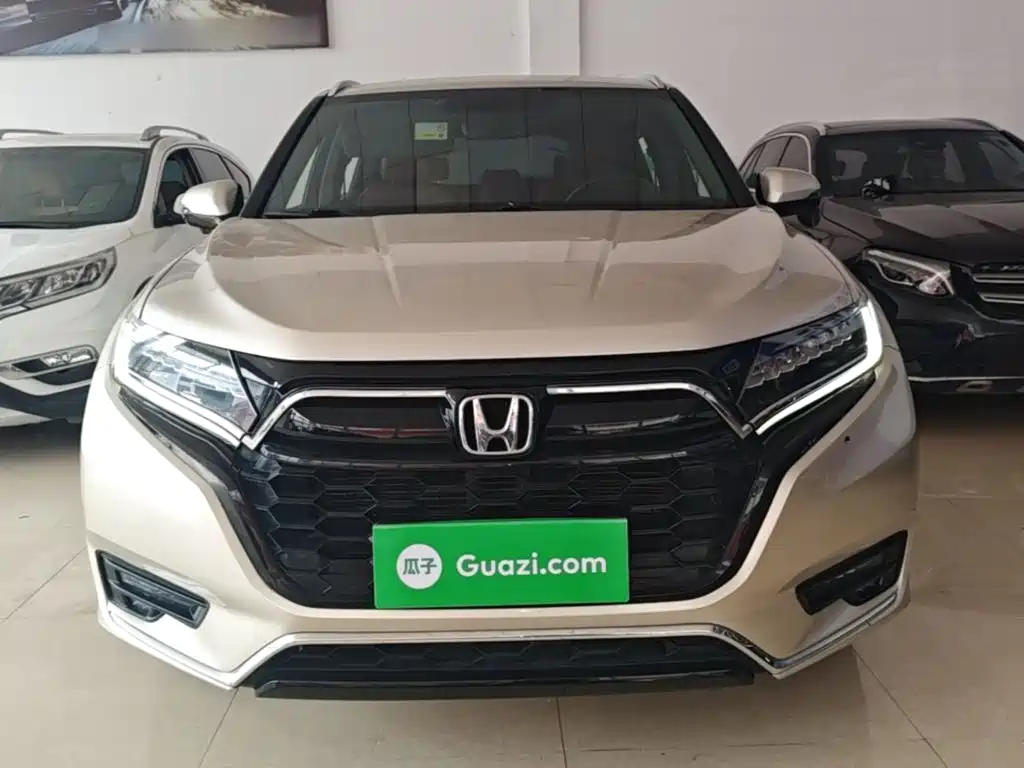 Honda UR-V 370 TURBO 4 WD Premium