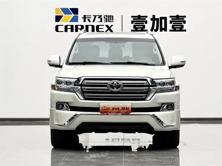 Toyota Land Cruiser (Import) 5.7 L Middle East