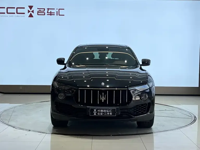 Maserati Levante 3.0 T Standard