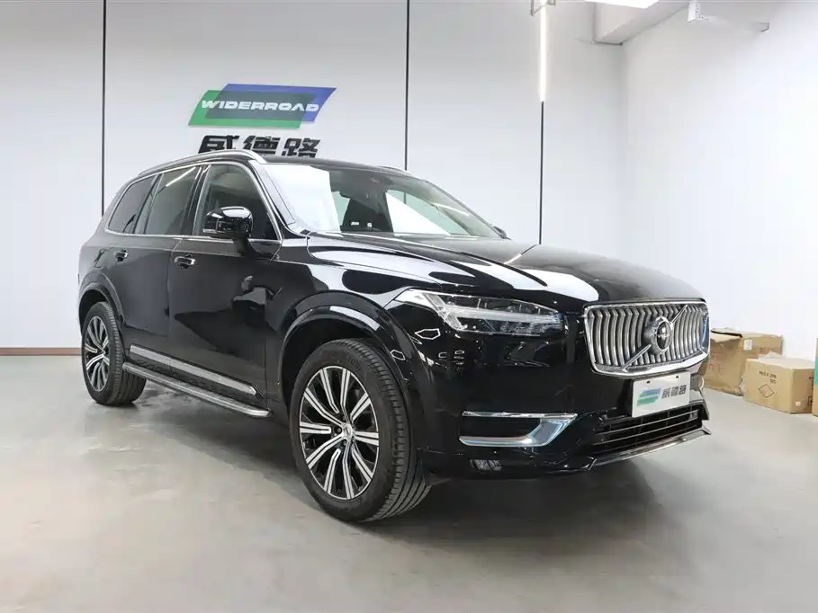Volvo XC90 Facelift T6 Smart Ease Luxury 7-seat