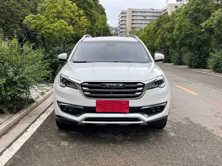 Jetour X70 1.5 T Auto Joy Travel