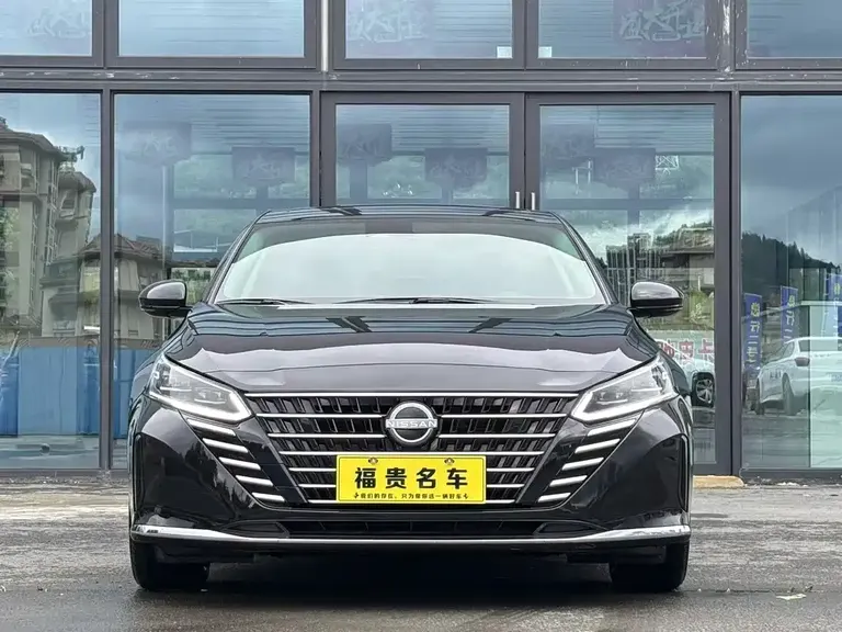 Nissan Teana 2.0 L XL-TLS Joy